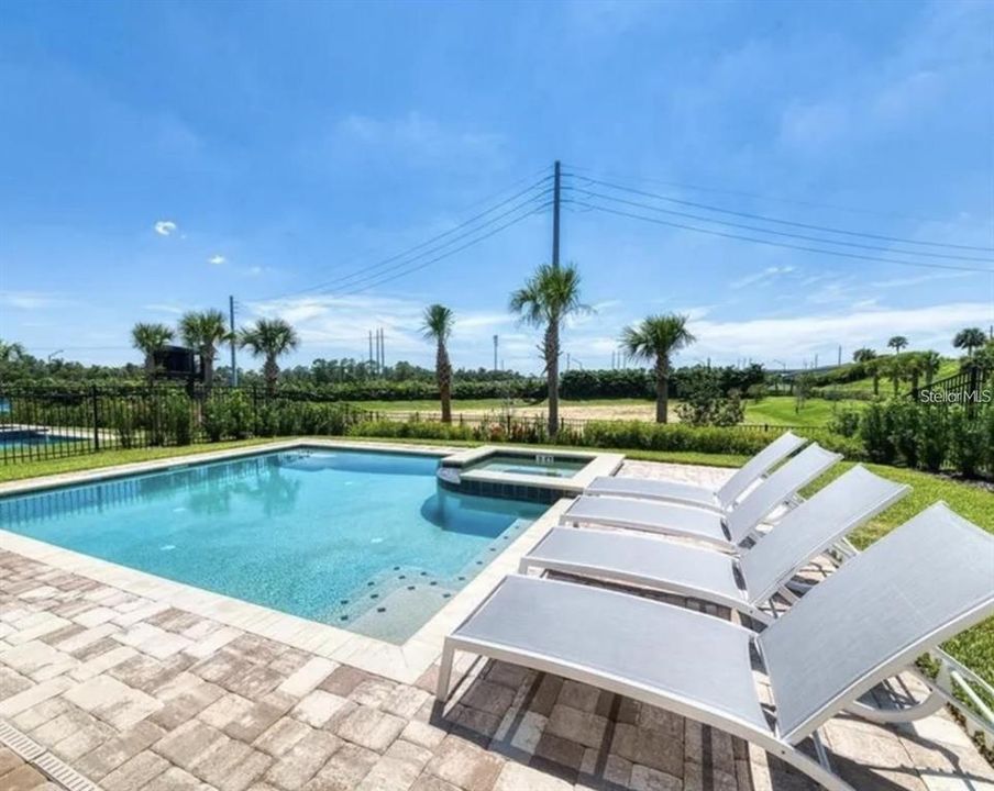 For Sale: $510,000 (4 beds, 3 baths, 2363 Square Feet)
