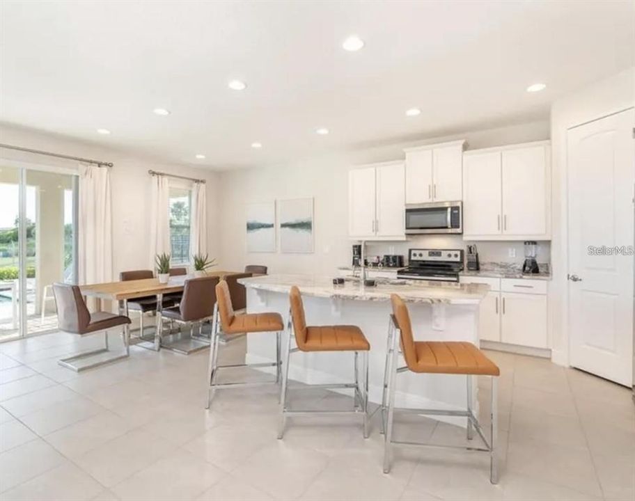For Sale: $510,000 (4 beds, 3 baths, 2363 Square Feet)