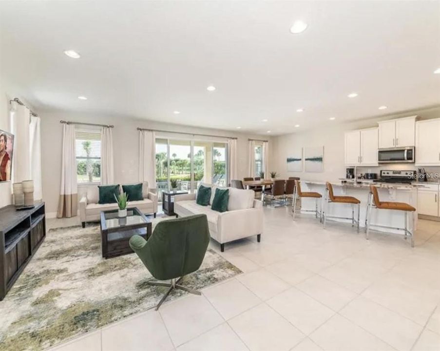 For Sale: $510,000 (4 beds, 3 baths, 2363 Square Feet)