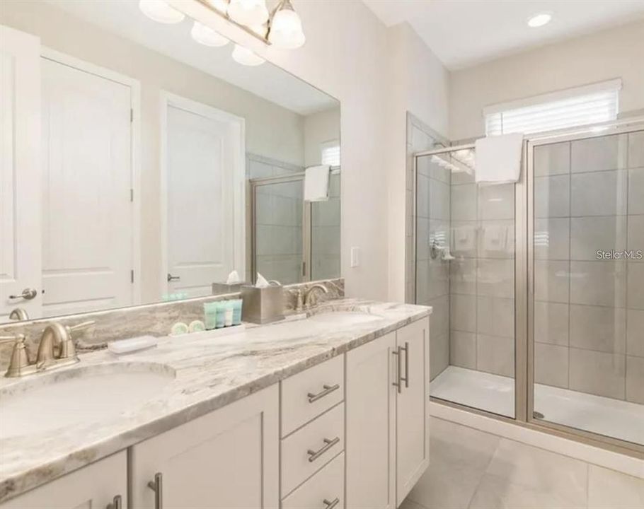For Sale: $510,000 (4 beds, 3 baths, 2363 Square Feet)