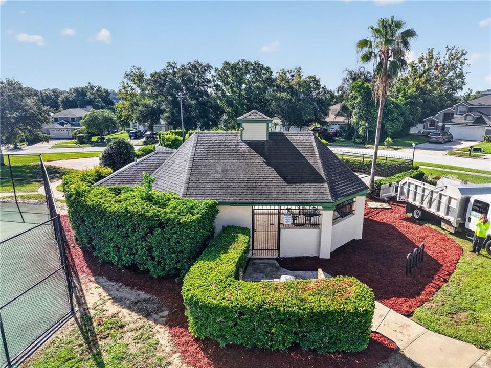 For Sale: $359,000 (3 beds, 2 baths, 1653 Square Feet)