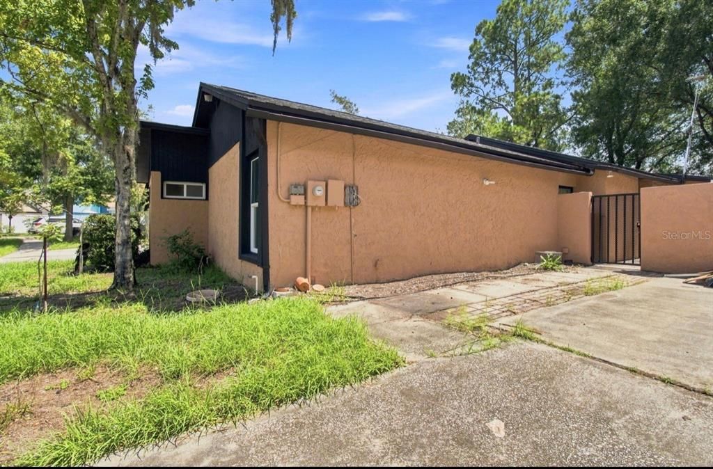 En Venta: $365,000 (3 camas, 2 baños, 1337 Pies cuadrados)