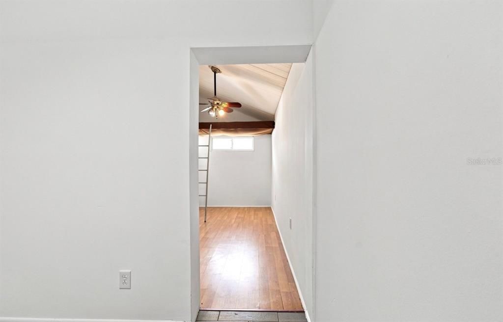En Venta: $365,000 (3 camas, 2 baños, 1337 Pies cuadrados)