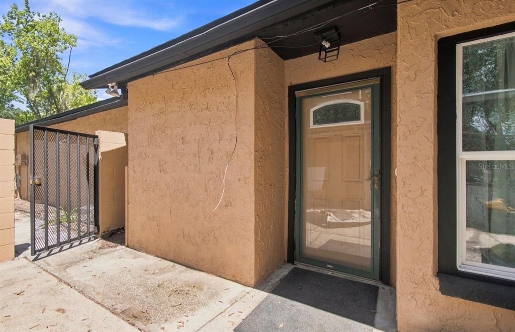 En Venta: $365,000 (3 camas, 2 baños, 1337 Pies cuadrados)