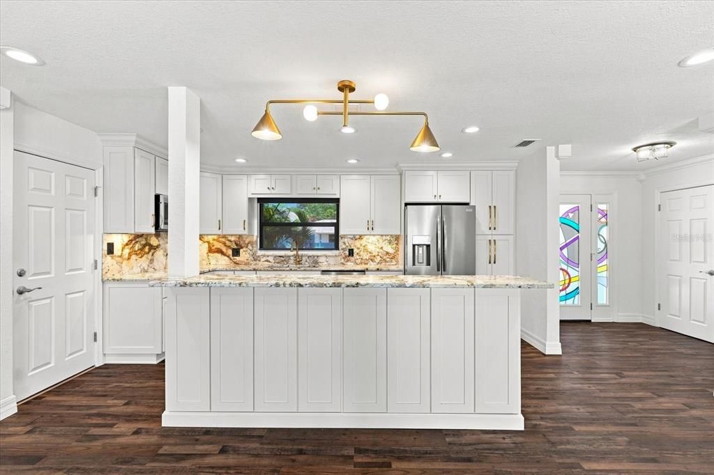 На продажу: $1,199,999 (3 спален, 2 ванн, 1684 Квадратных фут)
