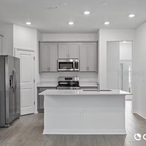 For Sale: $479,990 (4 beds, 3 baths, 2199 Square Feet)
