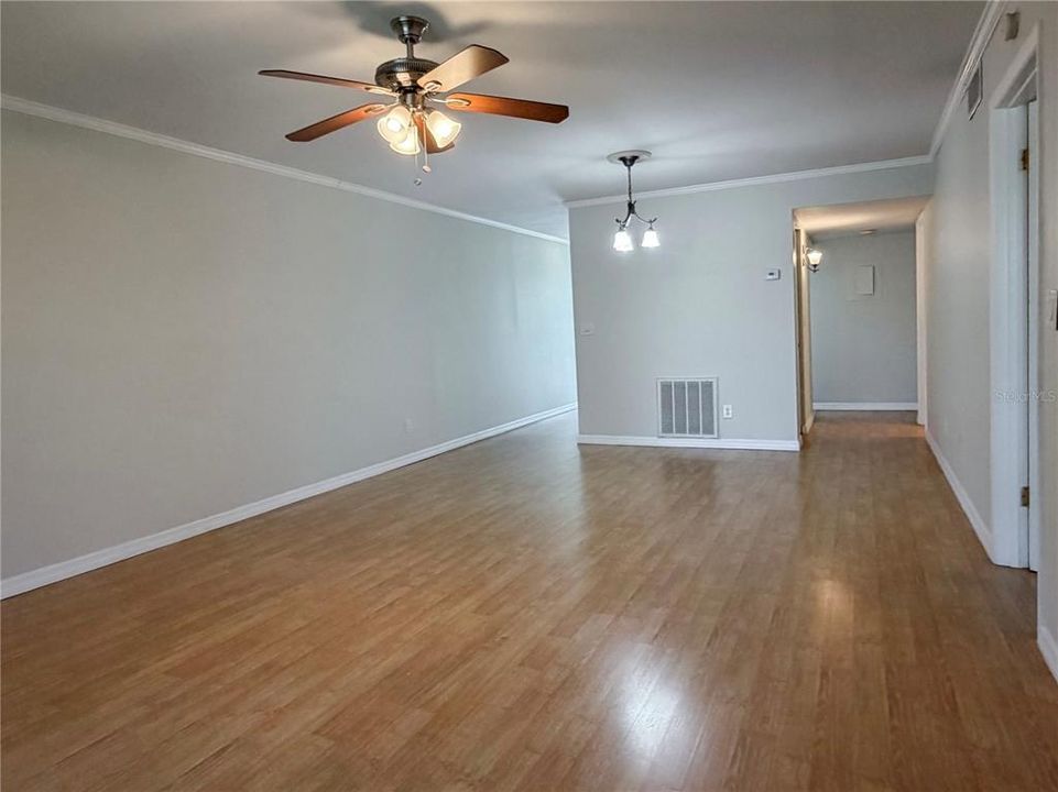 En Venta: $145,000 (2 camas, 2 baños, 1100 Pies cuadrados)
