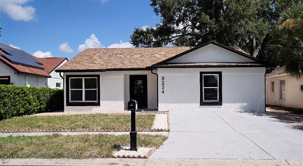 For Sale: $535,000 (4 beds, 3 baths, 1698 Square Feet)