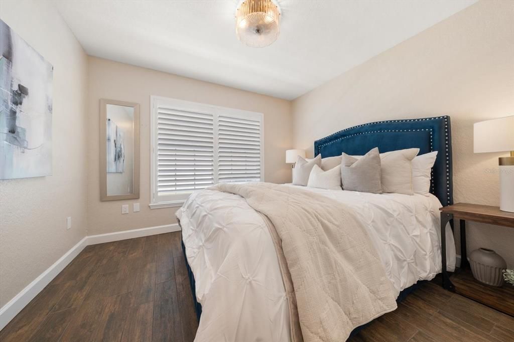 For Sale: $1,325,000 (5 beds, 3 baths, 2736 Square Feet)
