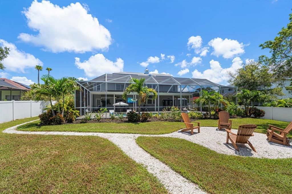 For Sale: $1,325,000 (5 beds, 3 baths, 2736 Square Feet)