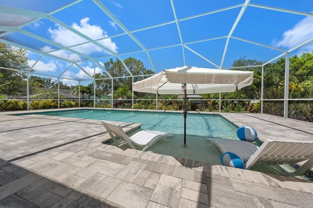 For Sale: $1,325,000 (5 beds, 3 baths, 2736 Square Feet)