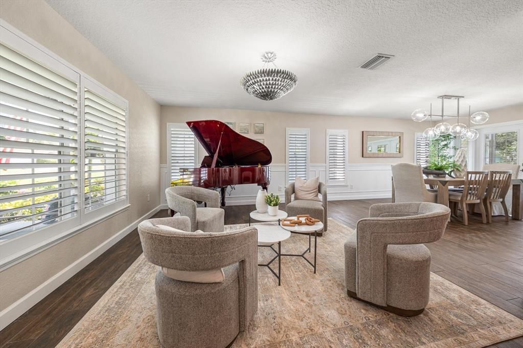 For Sale: $1,325,000 (5 beds, 3 baths, 2736 Square Feet)