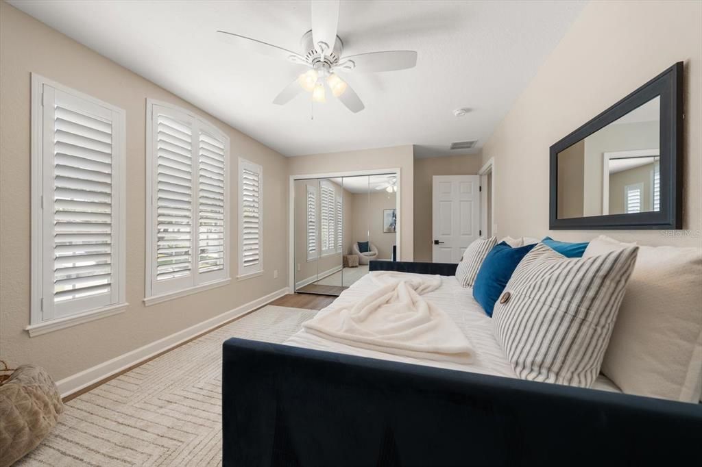 For Sale: $1,325,000 (5 beds, 3 baths, 2736 Square Feet)