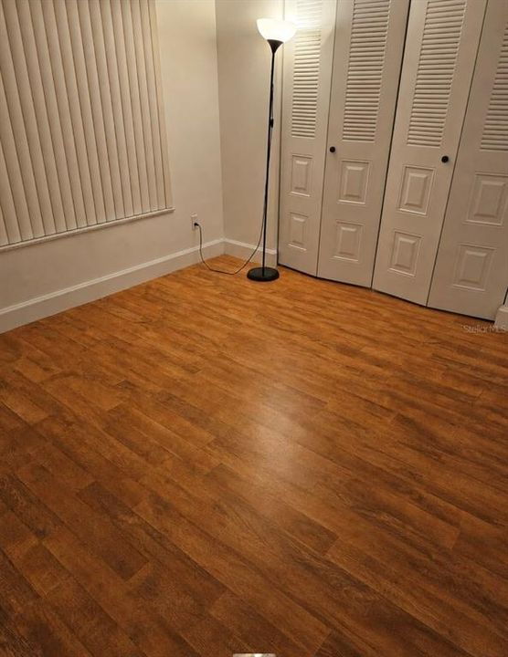 В аренду: $2,000 (2 спален, 2 ванн, 1266 Квадратных фут)