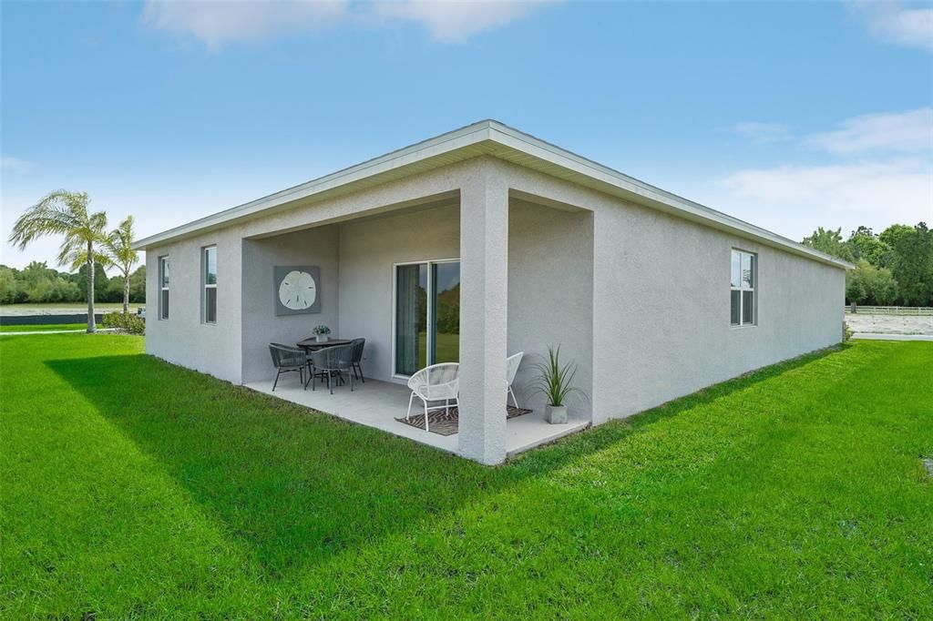 En Venta: $368,990 (4 camas, 3 baños, 2210 Pies cuadrados)