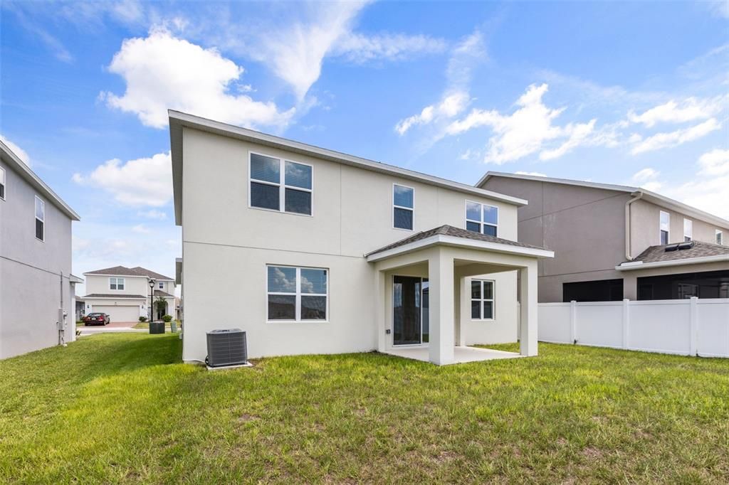 На продажу: $479,990 (4 спален, 2 ванн, 2560 Квадратных фут)