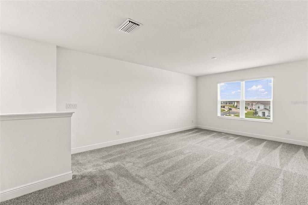 На продажу: $479,990 (4 спален, 2 ванн, 2560 Квадратных фут)
