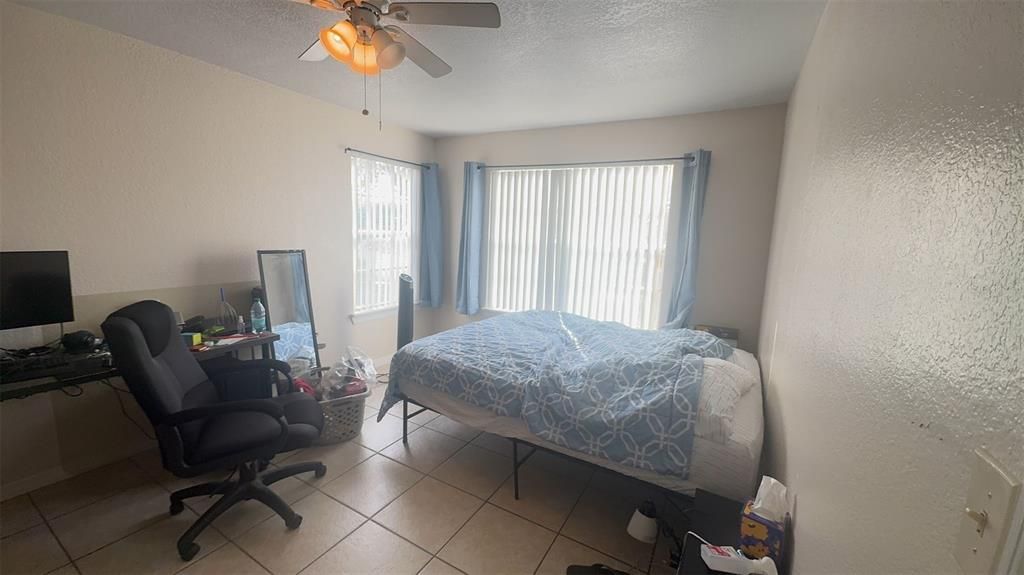 For Sale: $151,000 (1 beds, 1 baths, 583 Square Feet)