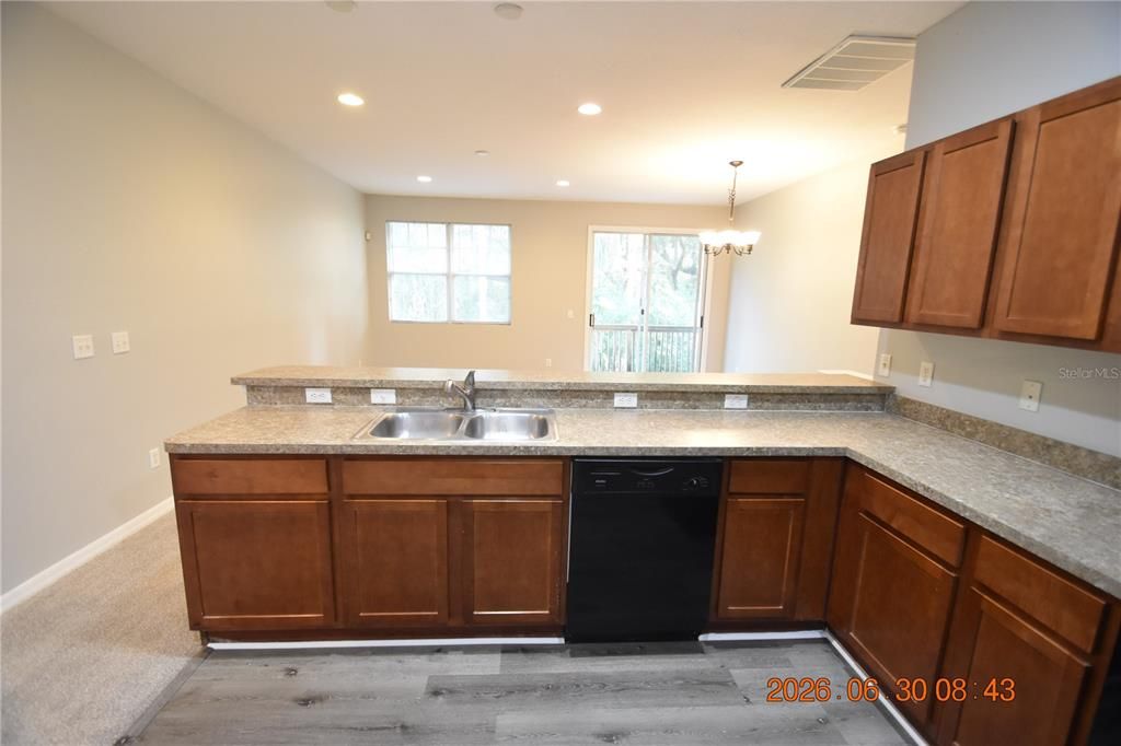 For Rent: $1,995 (2 beds, 2 baths, 1485 Square Feet)