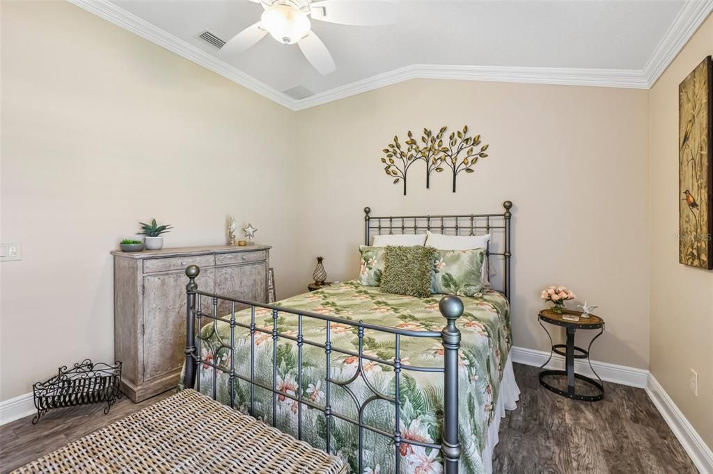 Active With Contract: $1,149,000 (3 beds, 2 baths, 2206 Square Feet)