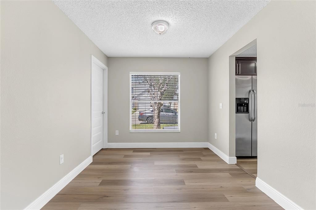 For Sale: $429,000 (3 beds, 2 baths, 1828 Square Feet)