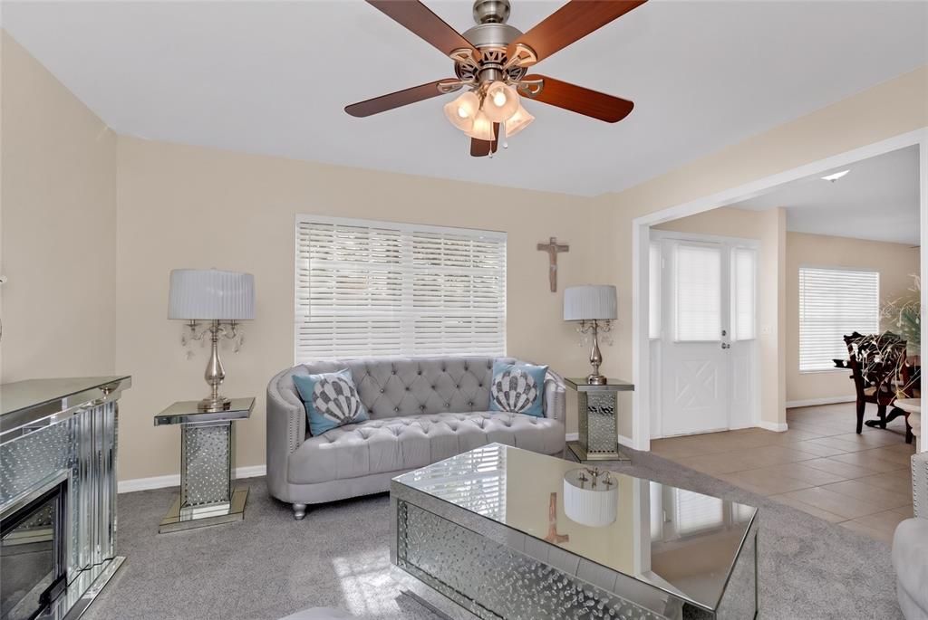 For Sale: $309,000 (4 beds, 2 baths, 2200 Square Feet)
