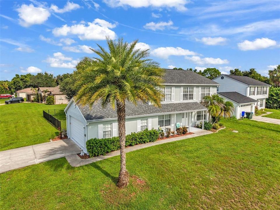 For Sale: $309,000 (4 beds, 2 baths, 2200 Square Feet)