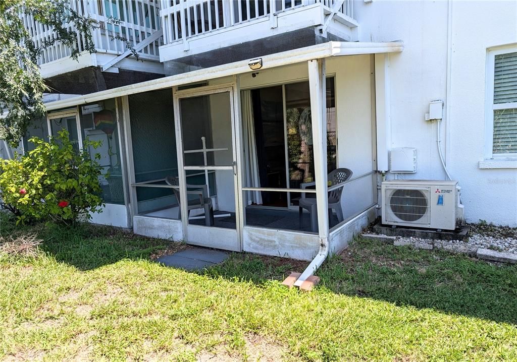 For Sale: $69,900 (1 beds, 1 baths, 576 Square Feet)