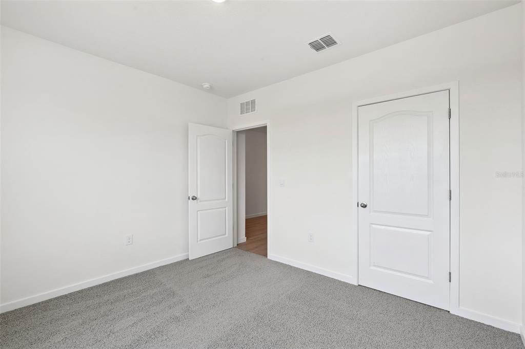 For Sale: $356,990 (3 beds, 2 baths, 1672 Square Feet)