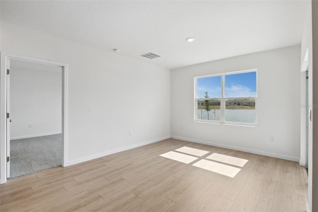 For Sale: $356,990 (3 beds, 2 baths, 1672 Square Feet)