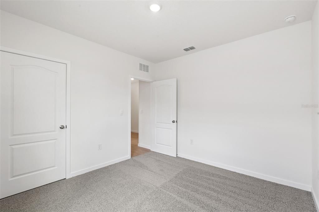 For Sale: $356,990 (3 beds, 2 baths, 1672 Square Feet)