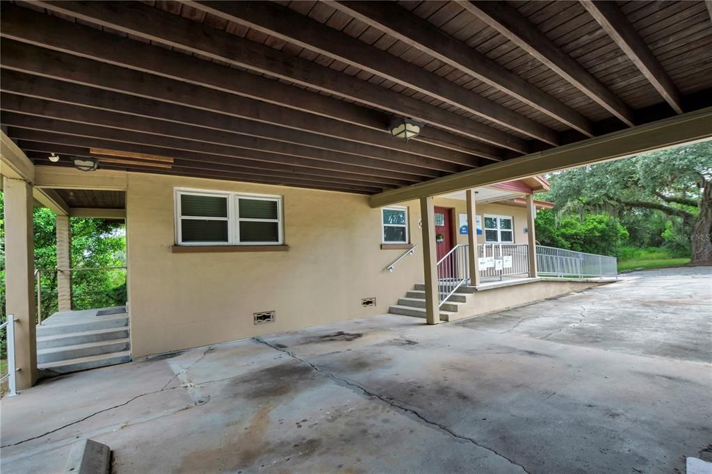 待售: $599,900 (0 贝兹, 0 浴室, 1943 平方英尺)