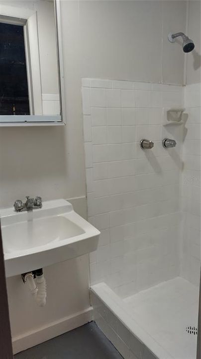 For Rent: $1,500 (2 beds, 1 baths, 1116 Square Feet)