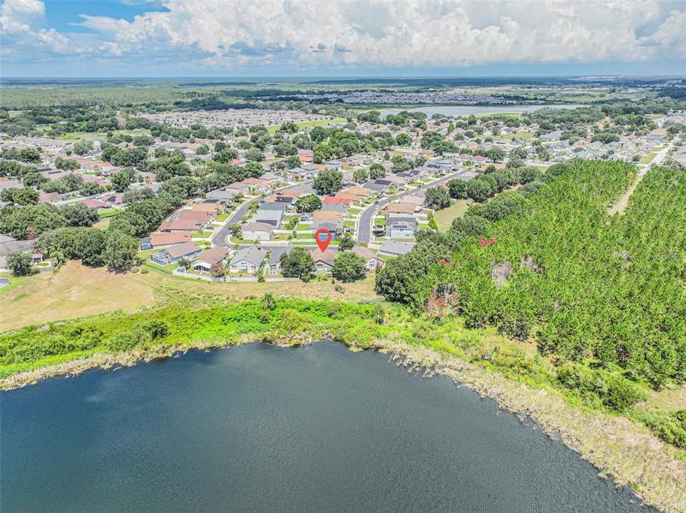 На продажу: $349,900 (4 спален, 3 ванн, 2061 Квадратных фут)
