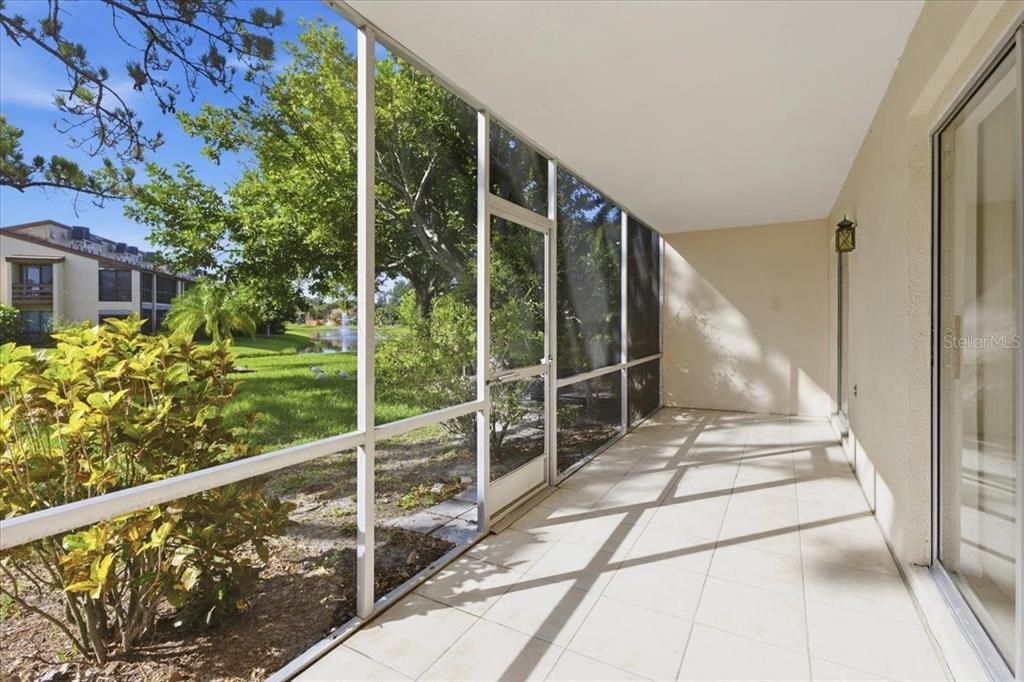 For Sale: $112,500 (2 beds, 2 baths, 921 Square Feet)