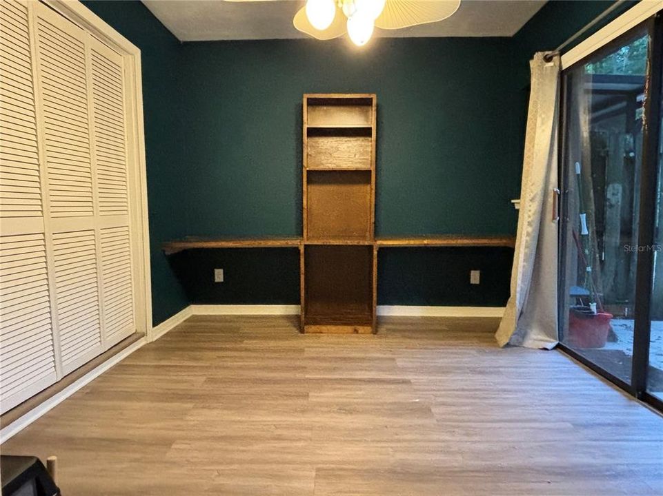 For Sale: $250,000 (2 beds, 2 baths, 1257 Square Feet)