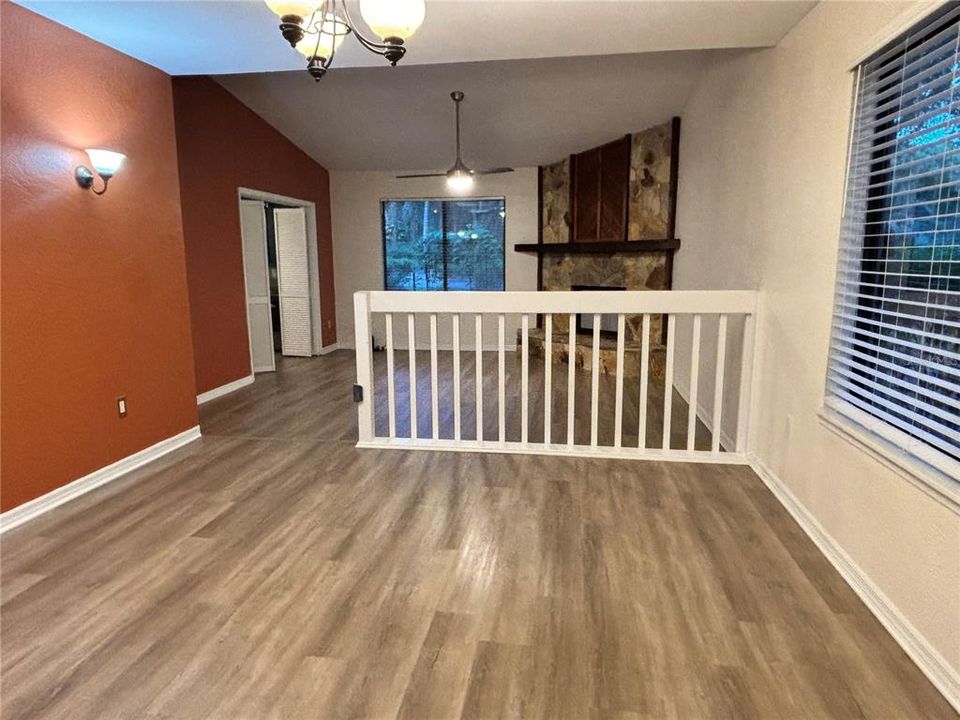 For Sale: $250,000 (2 beds, 2 baths, 1257 Square Feet)