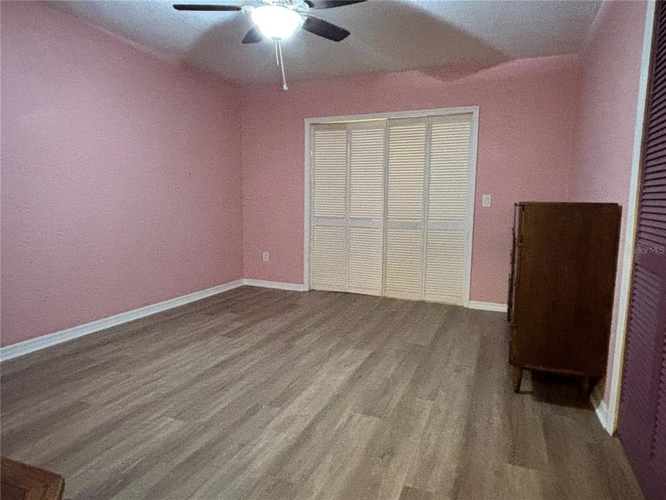 For Sale: $250,000 (2 beds, 2 baths, 1257 Square Feet)