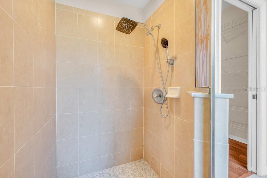 На продажу: $399,000 (3 спален, 2 ванн, 2116 Квадратных фут)