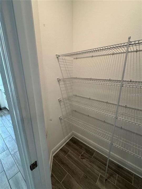 For Rent: $2,700 (3 beds, 2 baths, 1908 Square Feet)