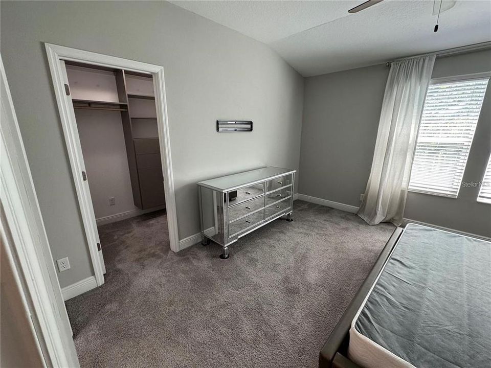 For Rent: $2,700 (3 beds, 2 baths, 1908 Square Feet)