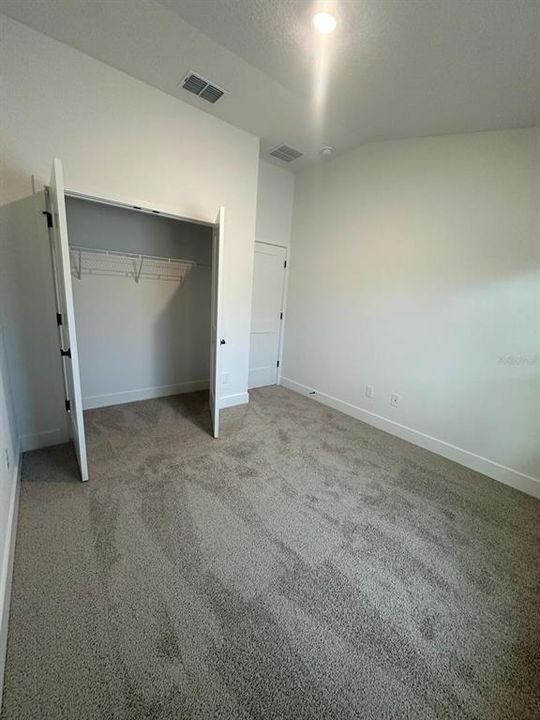 En Renta: $2,300 (4 camas, 2 baños, 1635 Pies cuadrados)