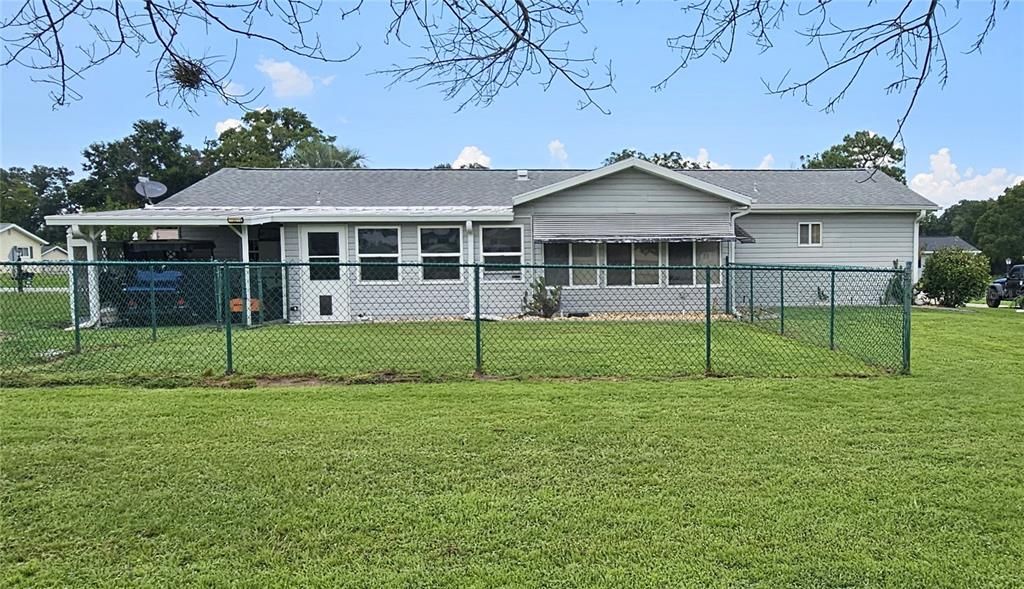 For Sale: $209,000 (2 beds, 2 baths, 1086 Square Feet)