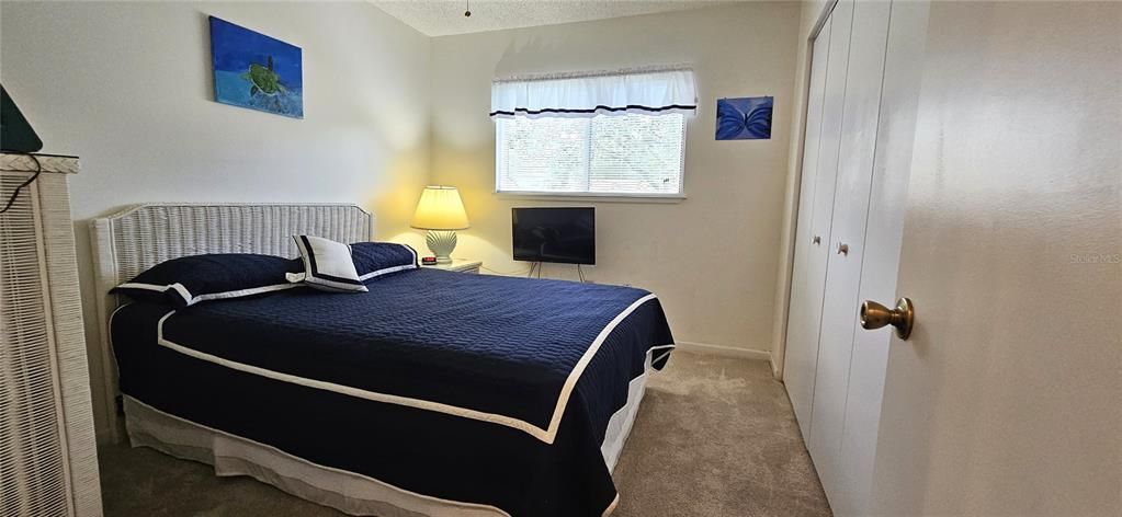 For Sale: $209,000 (2 beds, 2 baths, 1086 Square Feet)