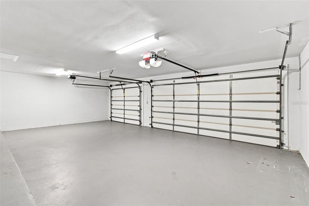 En Venta: $924,900 (4 camas, 3 baños, 3172 Pies cuadrados)