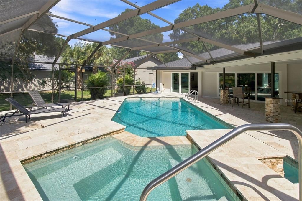 En Venta: $924,900 (4 camas, 3 baños, 3172 Pies cuadrados)