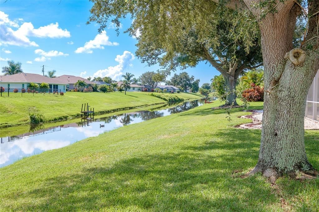Active With Contract: $389,000 (3 beds, 2 baths, 2103 Square Feet)