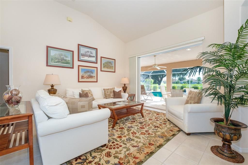 Active With Contract: $389,000 (3 beds, 2 baths, 2103 Square Feet)