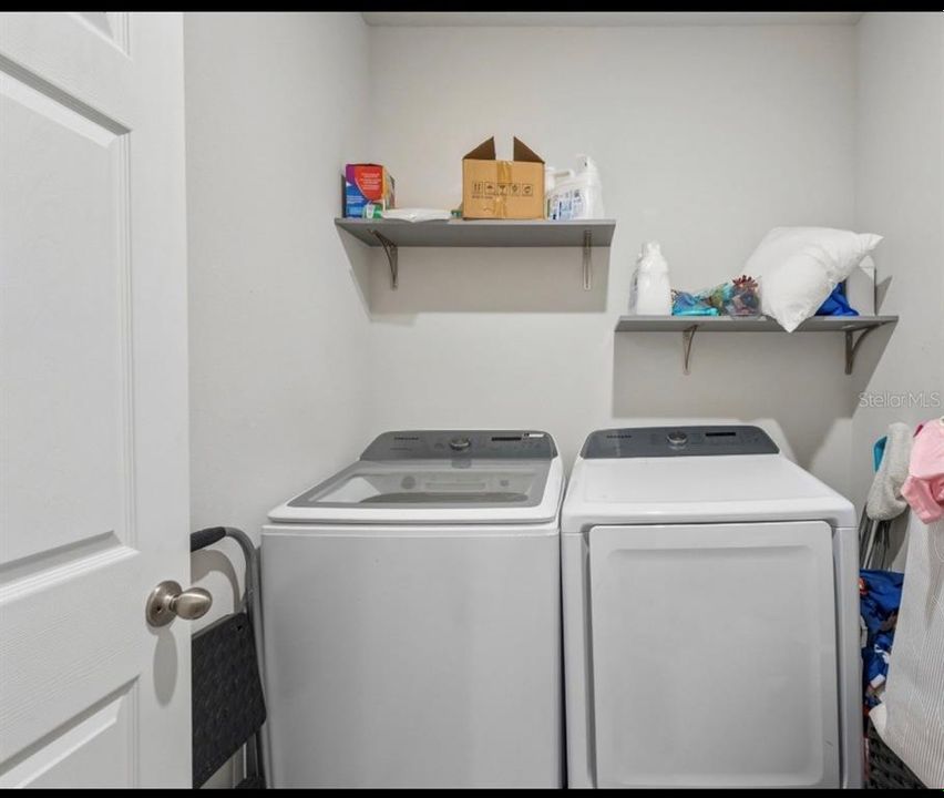 For Sale: $360,000 (4 beds, 2 baths, 1823 Square Feet)