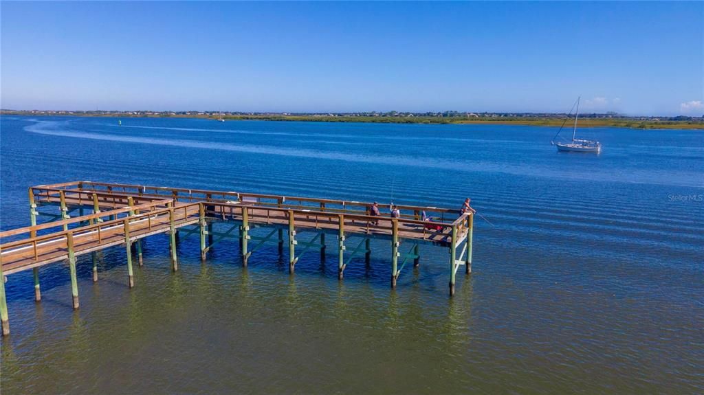 En Venta: $729,900 (4 camas, 4 baños, 2904 Pies cuadrados)